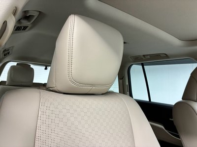 2024 Toyota LAND CRUISER 300 thumbnail 27