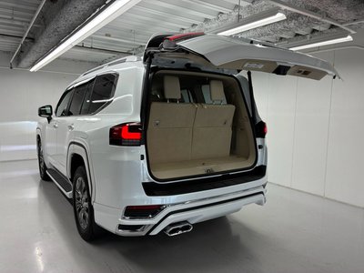2024 Toyota LAND CRUISER 300 thumbnail 62