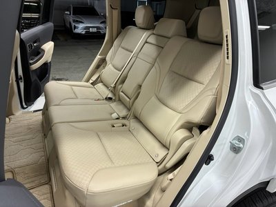 2024 Toyota LAND CRUISER 300 thumbnail 55