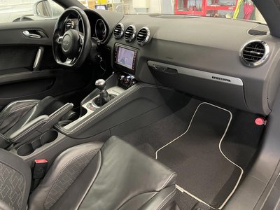 صورة 31 لـ 2010 AUDI TT RS COUPE