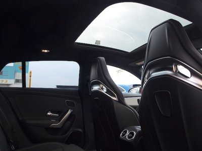 2025 Mercedes-BENZ CLA AMG thumbnail 32