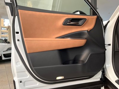 2025 Toyota CROWN SPORT thumbnail 34
