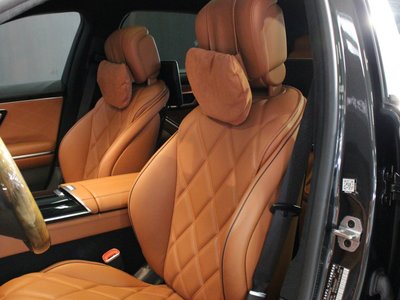 2023 Mercedes-BENZ S-CLASS MAYBACH photo 3