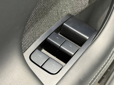 2023 Tesla MODEL S 缩略图 20
