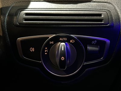 2021 Mercedes-BENZ GLC thumbnail 32