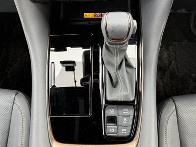 2024 Toyota ALPHARD thumbnail 36
