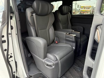 2024 Toyota ALPHARD thumbnail 45