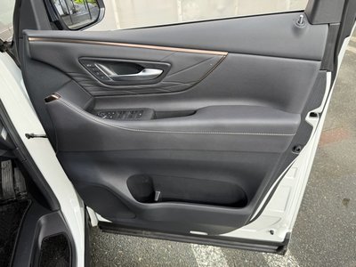 2024 Toyota ALPHARD thumbnail 49