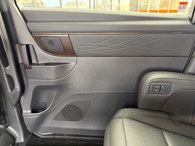 2024 Toyota ALPHARD thumbnail 51