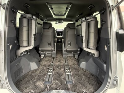 2024 Toyota ALPHARD thumbnail 37