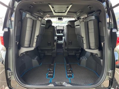 صورة مصغرة 24 لـ 2025 Toyota ALPHARD