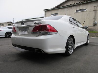 2011 Toyota CROWN ATHLETE 照片 7