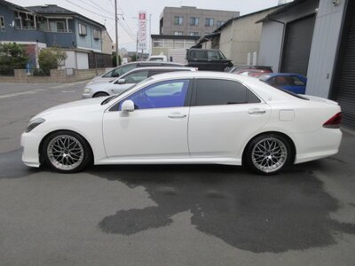 2011 Toyota CROWN ATHLETE 照片 8