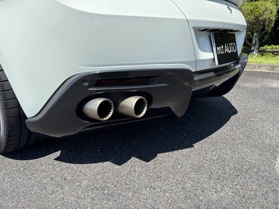 2023 Ferrari ROMA — миниатюра 23