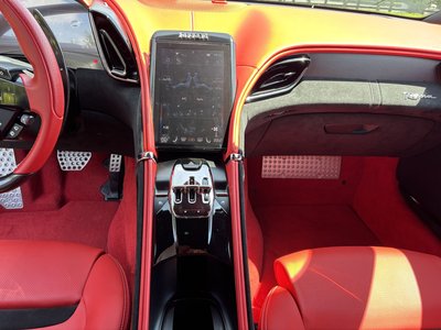 2023 Ferrari ROMA — миниатюра 34
