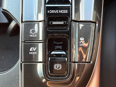2025 Toyota CROWN CROSSOVER — миниатюра 60