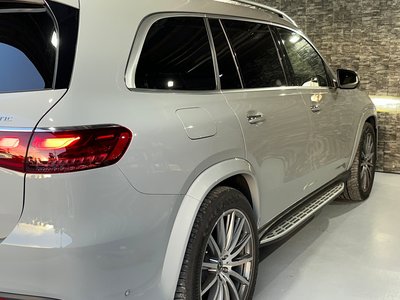 2024 Mercedes-BENZ GLS thumbnail 23