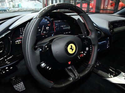 صورة 15 لـ 2025 Ferrari 12 CILINDRI