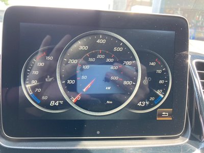 صورة 33 لـ 2016 Mercedes-BENZ GLE AMG