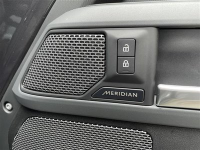 2022 LAND Rover DEFENDER photo 13