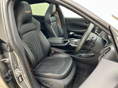 2024 Aston Martin DBX 照片 46
