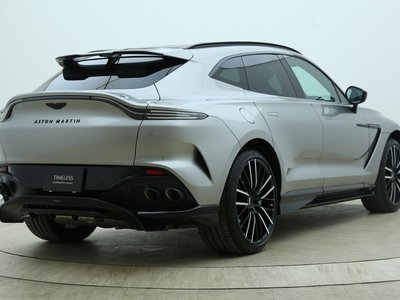 2024 Aston Martin DBX photo 6