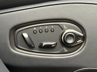 2024 Aston Martin DBX 照片 43