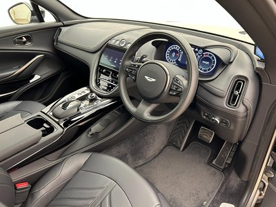 2024 Aston Martin DBX 照片 45