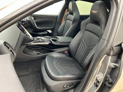 2024 Aston Martin DBX 照片 31