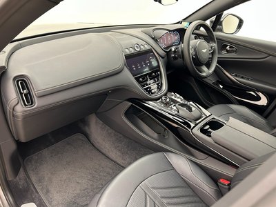 2024 Aston Martin DBX 照片 33