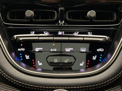 2024 Aston Martin DBX 照片 68