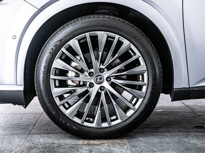صورة مصغرة 37 لـ 2023 Lexus RX