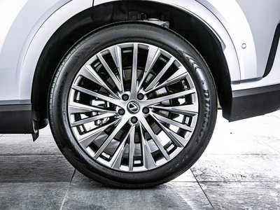 صورة مصغرة 38 لـ 2023 Lexus RX