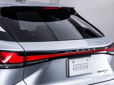 صورة مصغرة 32 لـ 2023 Lexus RX
