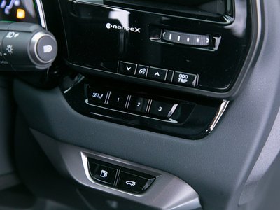 صورة مصغرة 64 لـ 2023 Lexus RX