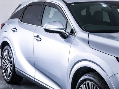 صورة مصغرة 23 لـ 2023 Lexus RX