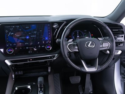صورة مصغرة 46 لـ 2023 Lexus RX