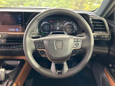 صورة 11 لـ 2025 Toyota CROWN SPORT