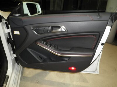 صورة 30 لـ 2014 Mercedes-BENZ CLA