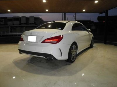 صورة 8 لـ 2014 Mercedes-BENZ CLA