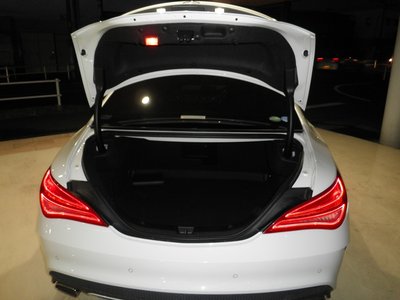صورة 15 لـ 2014 Mercedes-BENZ CLA