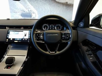 2025 LAND Rover RANGE ROVER EVOQUE photo 16