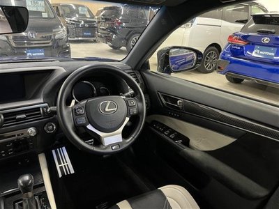 2016 Lexus GS F — фото 34