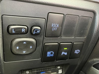 2015 Toyota LAND CRUISER 200 — фото 17