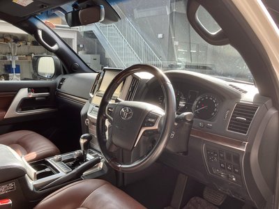 2015 Toyota LAND CRUISER 200 — фото 33