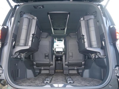 2024 Toyota ALPHARD 照片 65
