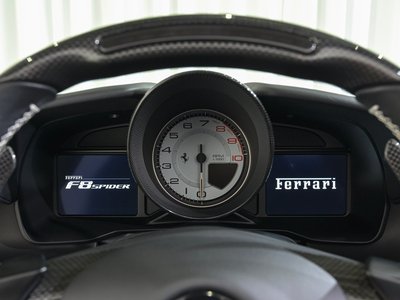 2021 Ferrari F8 SPIDER — фото 18