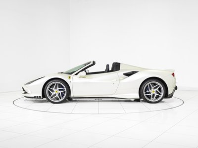 2021 Ferrari F8 SPIDER — фото 8