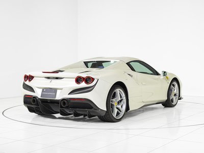 2021 Ferrari F8 SPIDER — фото 11