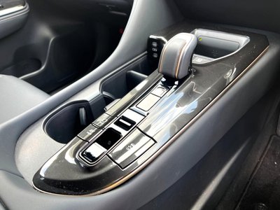 2025 Toyota CROWN ESTATE — миниатюра 74